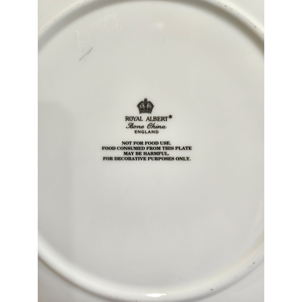 Royal Albert Bone China Christmas Toys Collector Plate Holiday Decor England - Picture 2 of 4